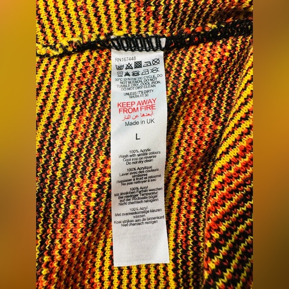 boohooMan Oversized Boxy Drop Shoulder Abstract Sweater Size Large - Picture 6 of 7